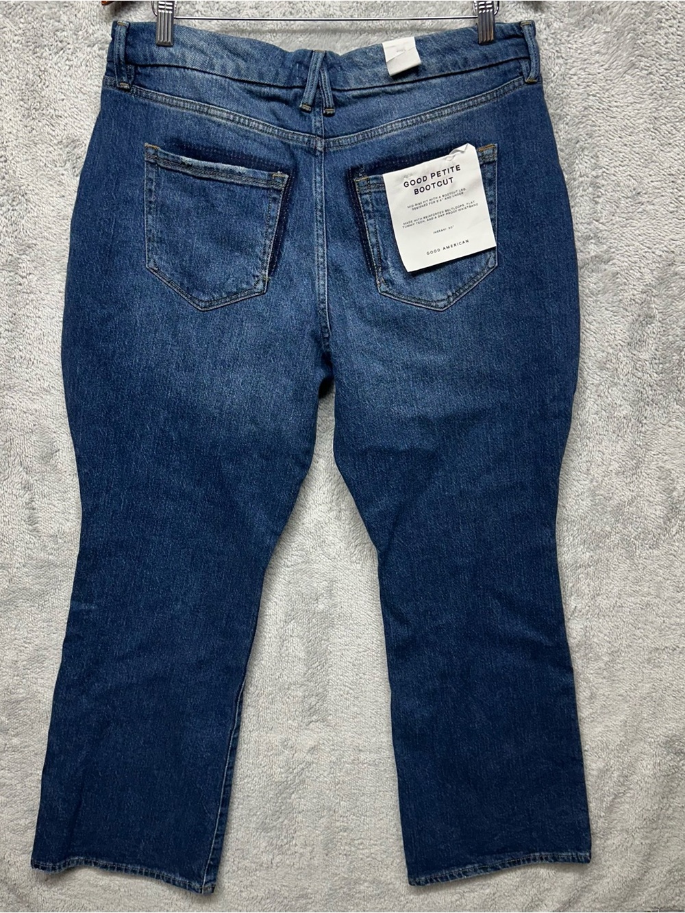 NWT Good American Good Petite Bootcut Jeans Size 14/32 Mid Rise Indigo Wash - Picture 8 of 12